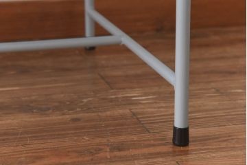 ラフジュ工房オリジナル　すっきりとした鉄脚が魅力的なペイントテーブル(ダイニングテーブル、作業台)