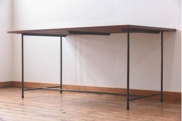 ラフジュ工房オリジナル　細身の脚が格好良い鉄脚テーブル(ダイニングテーブル、作業台)(2)