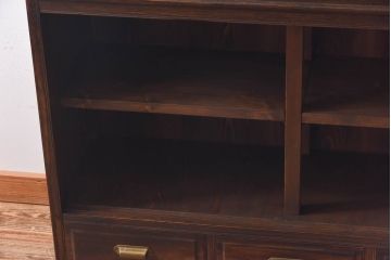 アンティーク家具　和製アンティーク　栗材製　堂々とした佇まいが魅力のガラス戸棚(ガラスケース、収納棚)