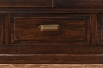 アンティーク家具　和製アンティーク　栗材製　堂々とした佇まいが魅力のガラス戸棚(ガラスケース、収納棚)