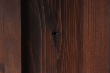 アンティーク家具　和製アンティーク　栗材製　堂々とした佇まいが魅力のガラス戸棚(ガラスケース、収納棚)