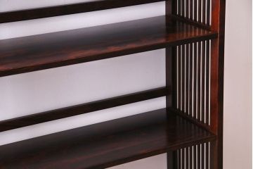 中古　九州民芸家具　樺材　和モダンな雰囲気漂う飾り棚(陳列棚、本棚)