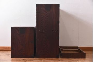アンティーク家具　和製アンティーク　隠しカラクリ有り!　銅金具　ケヤキの玉杢が美しい重ね帳場箪笥(収納棚、引き出し、戸棚)