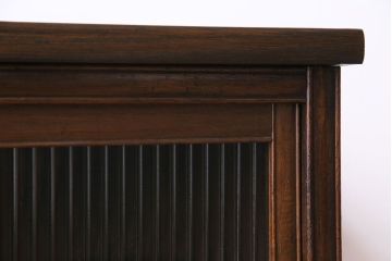 レトロ家具　昭和レトロ　ナラ材　モールガラスが可愛らしいローボード(戸棚、収納棚)