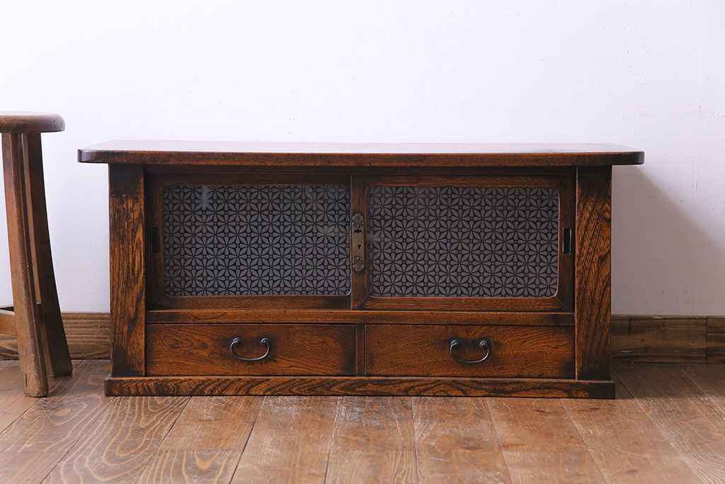 レトロ家具　昭和レトロ　栓材　花のようなカットが愛らしいオリジナルガラス入り戸棚(収納棚、ローボード)
