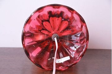 昭和期　IWATA GLASS(イワタグラス、岩田工芸硝子)　赤いガラスのスタンドライト(共箱付き)(ナイトスタンド、テーブルランプ、卓上照明)