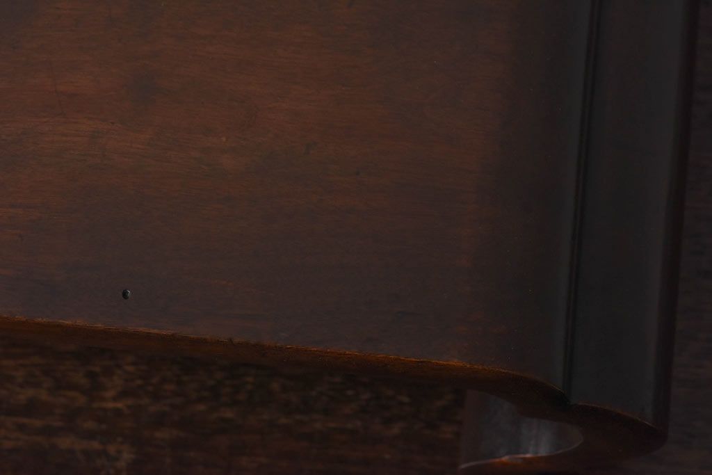 アンティーク雑貨　和製アンティーク　艶やかな質感が魅力的なくり抜きの花台(飾り台)