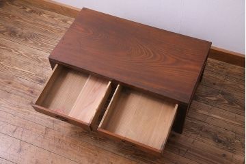 レトロ家具　昭和レトロ　ヒノキ材一枚板　小振りで取り入れやすい文机(1)