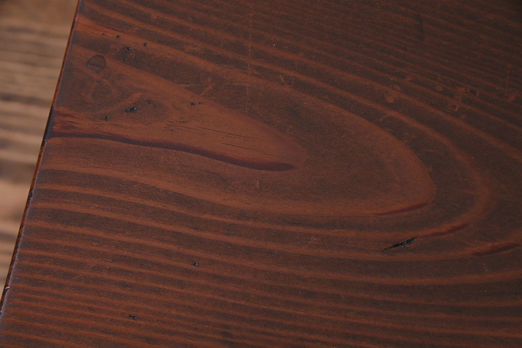 レトロ家具　昭和レトロ　ヒノキ材一枚板　小振りで取り入れやすい文机(1)