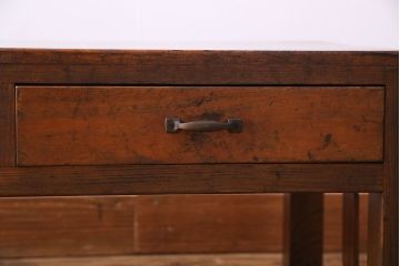 レトロ家具　昭和レトロ　ヒノキ材一枚板　小振りで取り入れやすい文机(1)