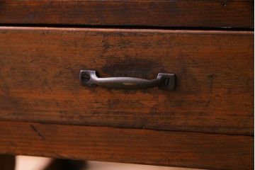 レトロ家具　昭和レトロ　ヒノキ材一枚板　小振りで取り入れやすい文机(1)