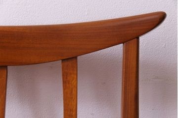 北欧家具　G-PLAN(ジープラン)　洗練された雰囲気のダイニングチェア(椅子)