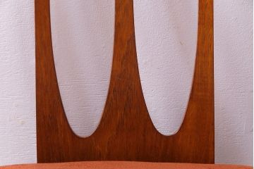 北欧家具　G-PLAN(ジープラン)　洗練された雰囲気のダイニングチェア(椅子)