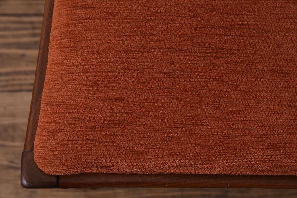 北欧家具　G-PLAN(ジープラン)　洗練された雰囲気のダイニングチェア(椅子)