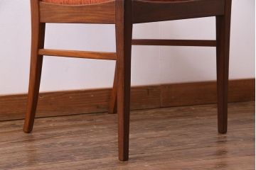 北欧家具　G-PLAN(ジープラン)　洗練された雰囲気のダイニングチェア(椅子)