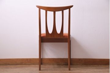 北欧家具　G-PLAN(ジープラン)　洗練された雰囲気のダイニングチェア(椅子)