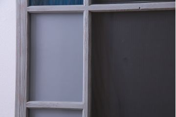 色ガラスの爽やかなカラーが魅力のペイントガラス戸1枚(引き戸、建具)