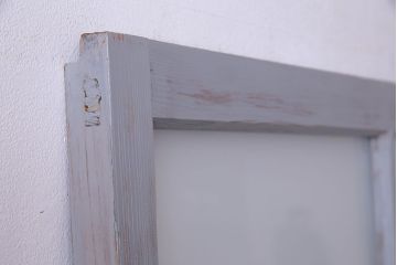 色ガラスの爽やかなカラーが魅力のペイントガラス戸1枚(引き戸、建具)