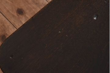 レトロ家具　昭和レトロ　栓材　和を感じる佇まいが魅力の角ちゃぶ台(ローテーブル、座卓)(1)
