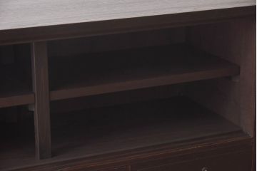 アンティーク家具　前面桑材使用!　花模様カットガラス入りリメイクローボード(収納棚、戸棚、ローチェスト)