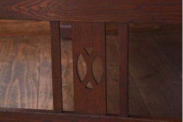 アンティーク家具　大正ロマン　栓材　透かし彫りが和の雰囲気を漂わせる文机(ローテーブル)