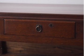 アンティーク家具　大正ロマン　栓材　透かし彫りが和の雰囲気を漂わせる文机(ローテーブル)