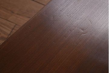レトロ家具　昭和レトロ　栓材　レトロな模様の象嵌(ぞうがん)入り文机(座卓、ローテーブル、センターテーブル)