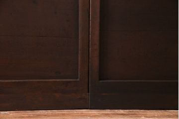 昭和レトロ　横桟が並んだデザインが魅力的な格子戸(ガラス戸、引き戸、建具)2枚セット