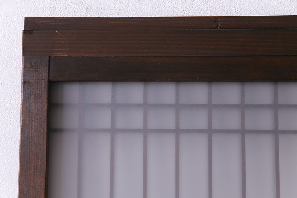 昭和レトロ　横桟が並んだデザインが魅力的な格子戸(ガラス戸、引き戸、建具)2枚セット