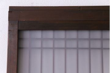 昭和レトロ　横桟が並んだデザインが魅力的な格子戸(ガラス戸、引き戸、建具)2枚セット