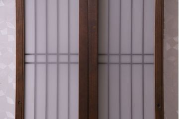 昭和レトロ　横桟が並んだデザインが魅力的な格子戸(ガラス戸、引き戸、建具)2枚セット