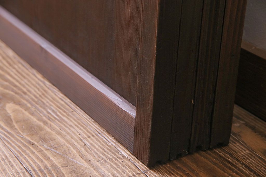 赤い色ガラスがおしゃれな花模様カットガラス入り帯戸(ガラス帯戸、ガラス戸、引き戸、建具)4枚セット