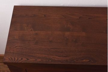 【H様ご成約分】和製アンティーク　上手物　前面総欅材の重厚な収納箪笥ローボード(水屋箪笥、サイドボード)(1)