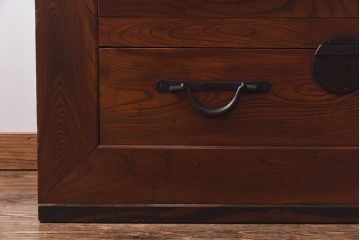 【H様ご成約分】和製アンティーク　上手物　前面総欅材の重厚な収納箪笥ローボード(水屋箪笥、サイドボード)(1)