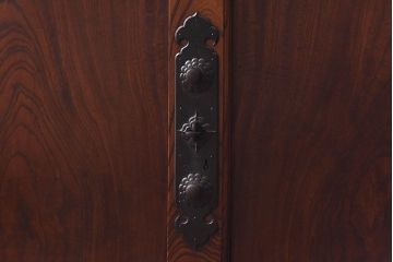 アンティーク家具　和製アンティーク　上手物!　六尺　ケヤキ材の美しい杢目を堪能できるサイドボード(収納箪笥、水屋箪笥)