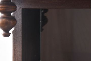 中古　永田良介商店　チルダ彫刻入食器棚(カップボード、キャビネット、収納棚)(定価約60万円)