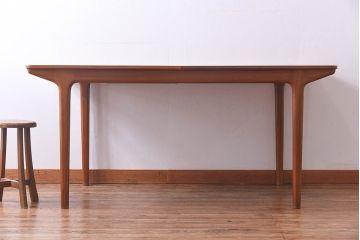 ヴィンテージ家具　北欧ビンテージ　A.H.Mackintosh(マッキントッシュ)エクステンションテーブル(ダイニングテーブル)