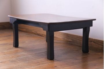 アンティーク家具　昭和中期　ケヤキ材一枚板　味わい深い質感の角ちゃぶ台(ローテーブル、座卓)
