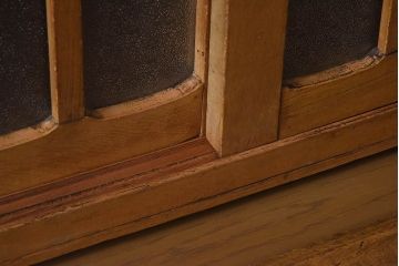 レトロ家具　昭和レトロ　懐かしい雰囲気が漂うカップボード(重ね食器棚、キャビネット、収納棚)