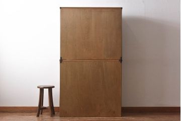 レトロ家具　昭和レトロ　懐かしい雰囲気が漂うカップボード(重ね食器棚、キャビネット、収納棚)