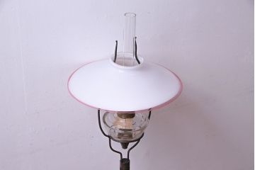 アンティーク雑貨　大正昭和初期　柄入り油壺　レトロな雰囲気満点のオイルランプ(照明)