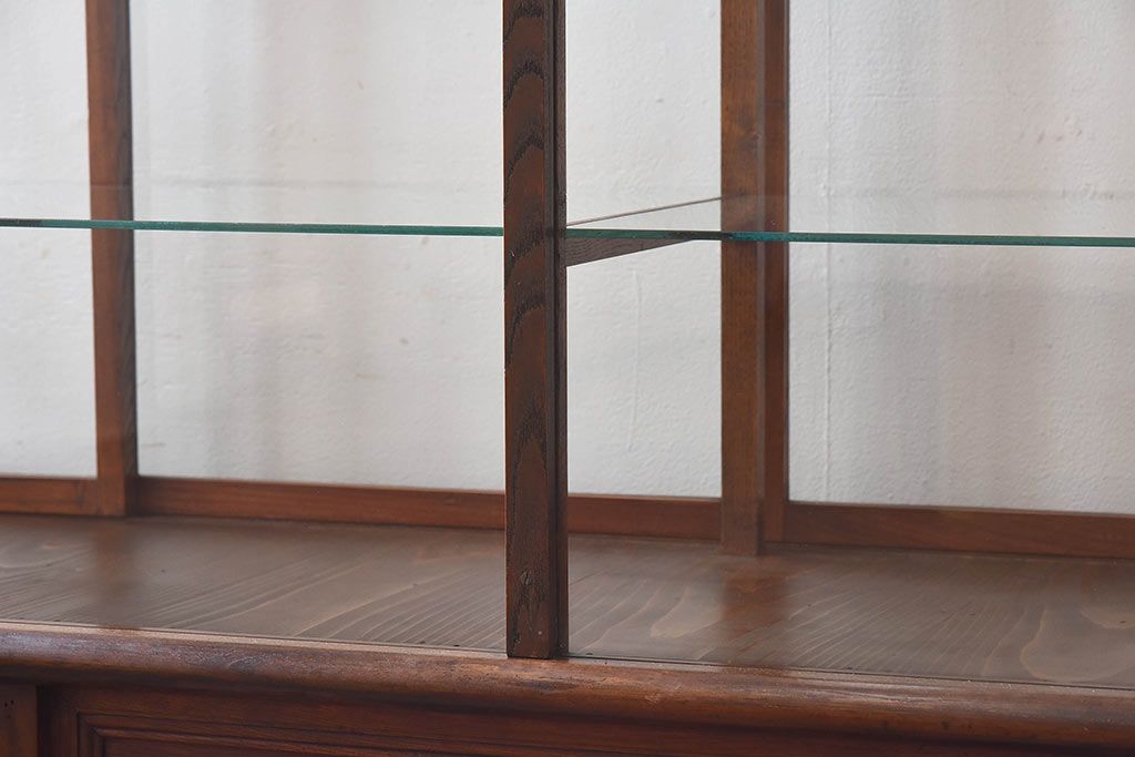 アンティーク家具　最高級レア品　当時物ガラス入り!　総ケヤキ材　特大サイズのガラスケース(ショーケース、陳列棚)