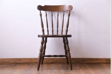 ヴィンテージ家具　飛騨産業　キツツキマーク　上質なデザインのビンテージチェア(椅子)(1)