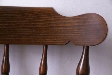 ヴィンテージ家具　飛騨産業　キツツキマーク　上質なデザインのビンテージチェア(椅子)(1)
