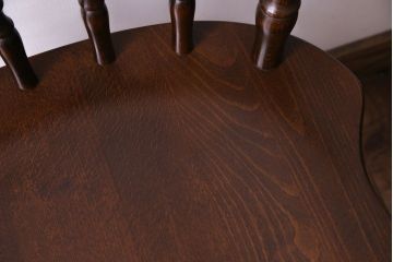 ヴィンテージ家具　飛騨産業　キツツキマーク　上質なデザインのビンテージチェア(椅子)(1)