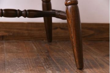 ヴィンテージ家具　飛騨産業　キツツキマーク　上質なデザインのビンテージチェア(椅子)(2)