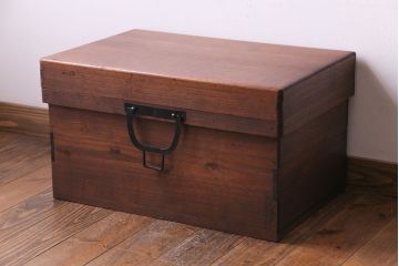 アンティーク雑貨　和製アンティーク　総桐材　渋い風合いが魅力の挟み箱(木箱、収納箱)