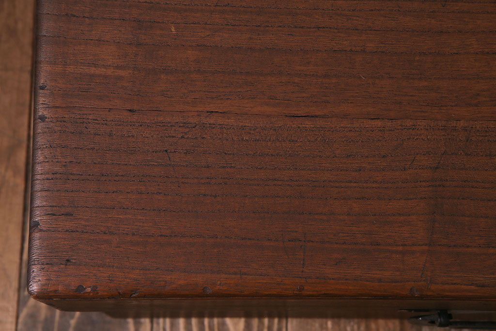 アンティーク雑貨　和製アンティーク　総桐材　渋い風合いが魅力の挟み箱(木箱、収納箱)