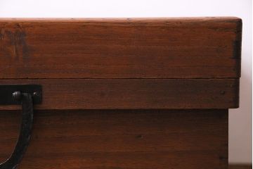 アンティーク雑貨　和製アンティーク　総桐材　渋い風合いが魅力の挟み箱(木箱、収納箱)