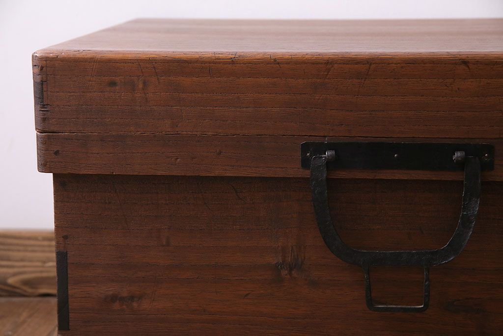 アンティーク雑貨　和製アンティーク　総桐材　渋い風合いが魅力の挟み箱(木箱、収納箱)